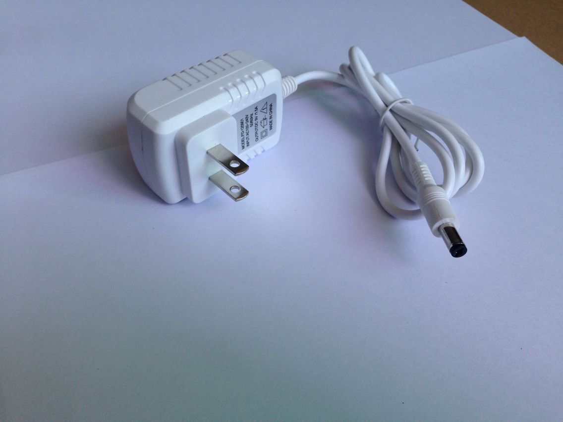 9V